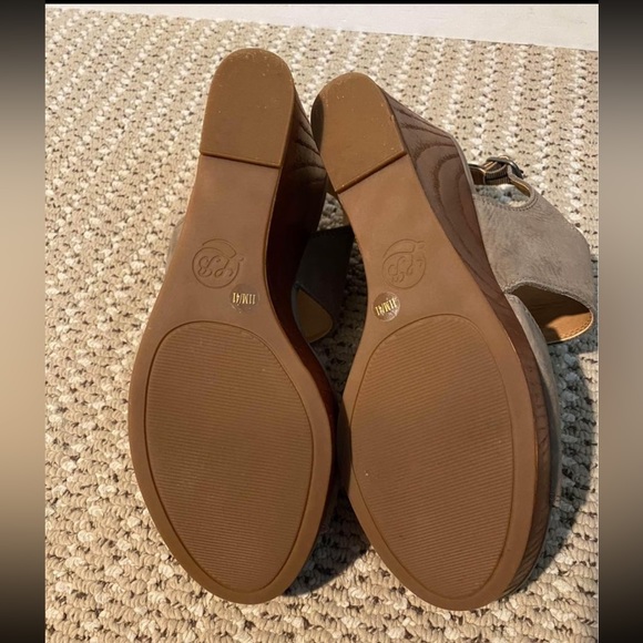 Women’s Lucky Brand Wedges - Picture 5 of 7